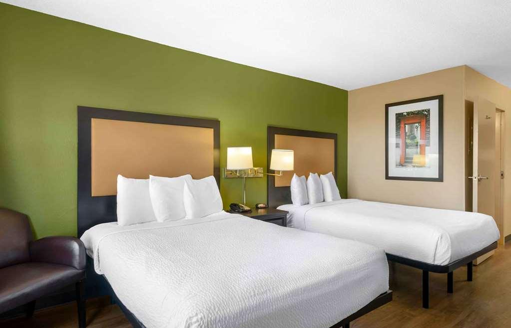 Extended Stay America Suites - St Petersburg - Clearwater - Executive Dr Largo Phòng bức ảnh