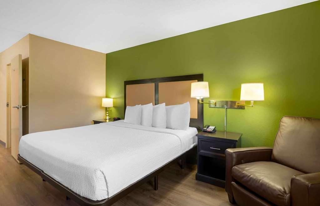 Extended Stay America Suites - St Petersburg - Clearwater - Executive Dr Largo Phòng bức ảnh