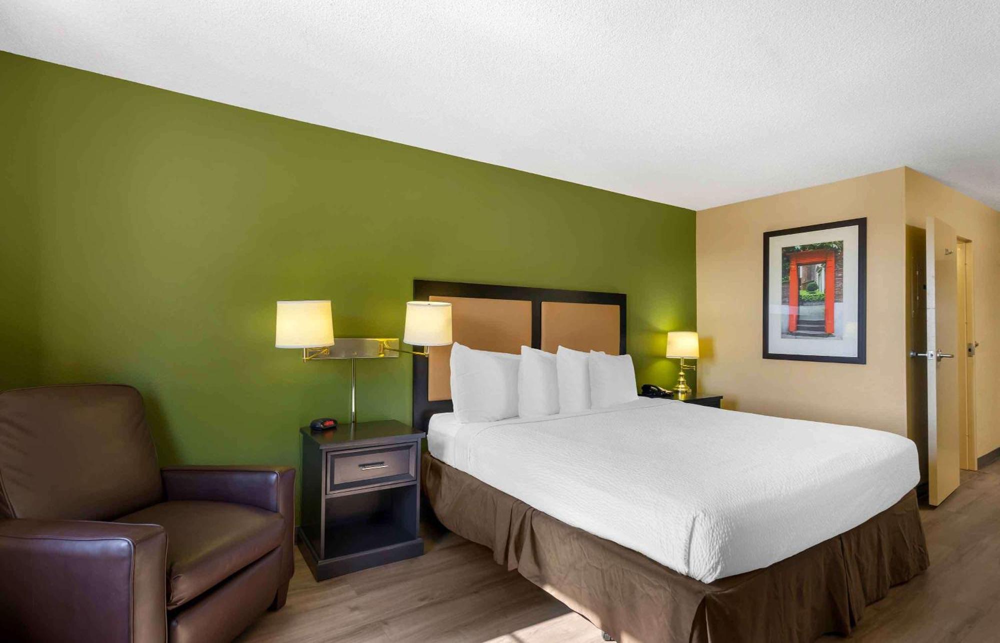 Extended Stay America Suites - St Petersburg - Clearwater - Executive Dr Largo Ngoại thất bức ảnh