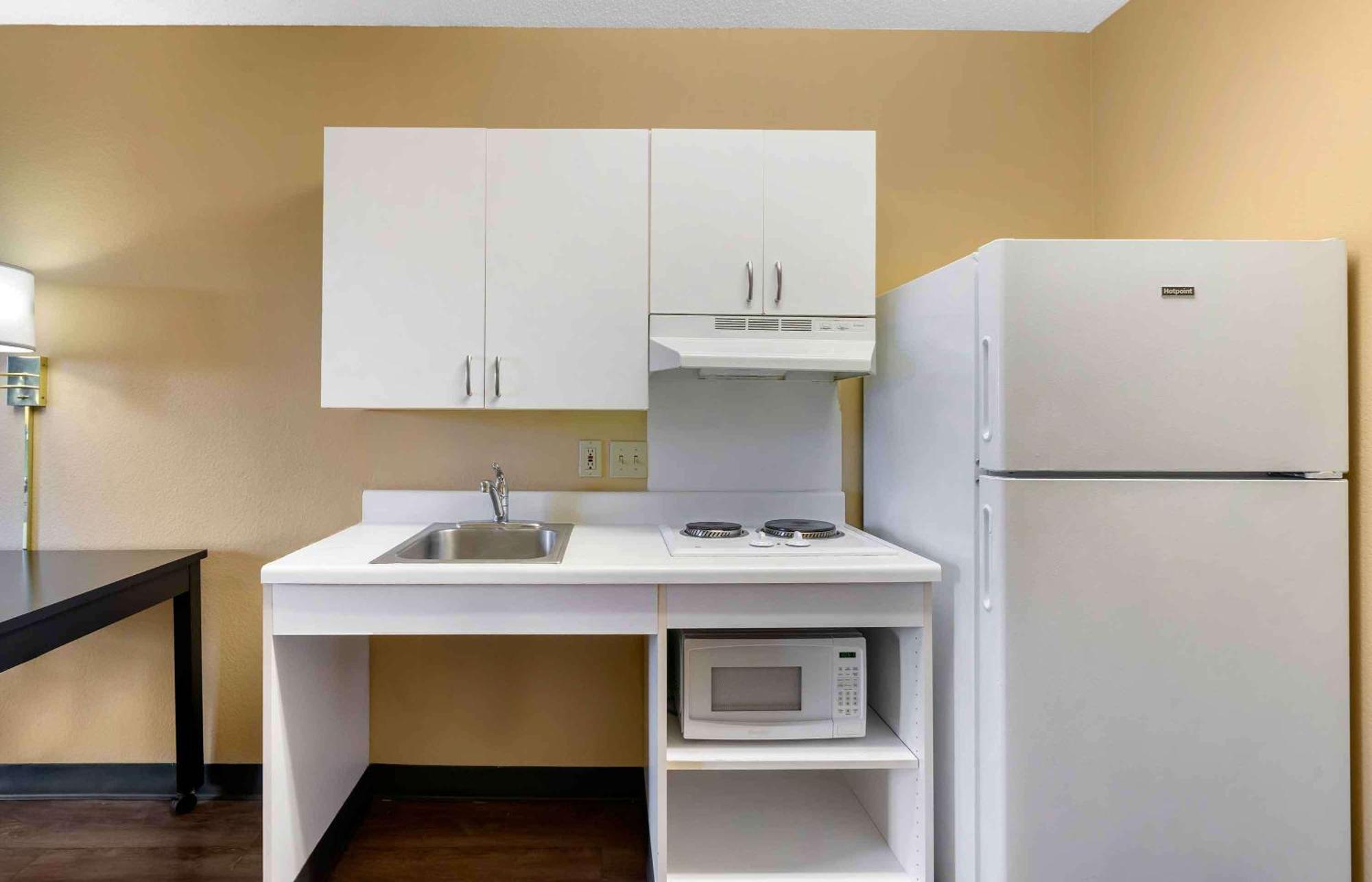 Extended Stay America Suites - St Petersburg - Clearwater - Executive Dr Largo Ngoại thất bức ảnh