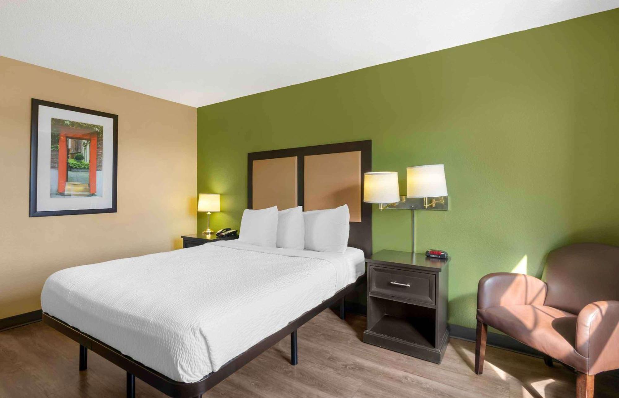 Extended Stay America Suites - St Petersburg - Clearwater - Executive Dr Largo Ngoại thất bức ảnh