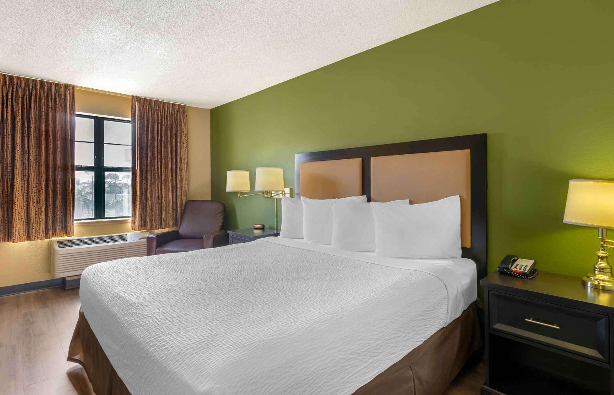 Extended Stay America Suites - St Petersburg - Clearwater - Executive Dr Largo Ngoại thất bức ảnh