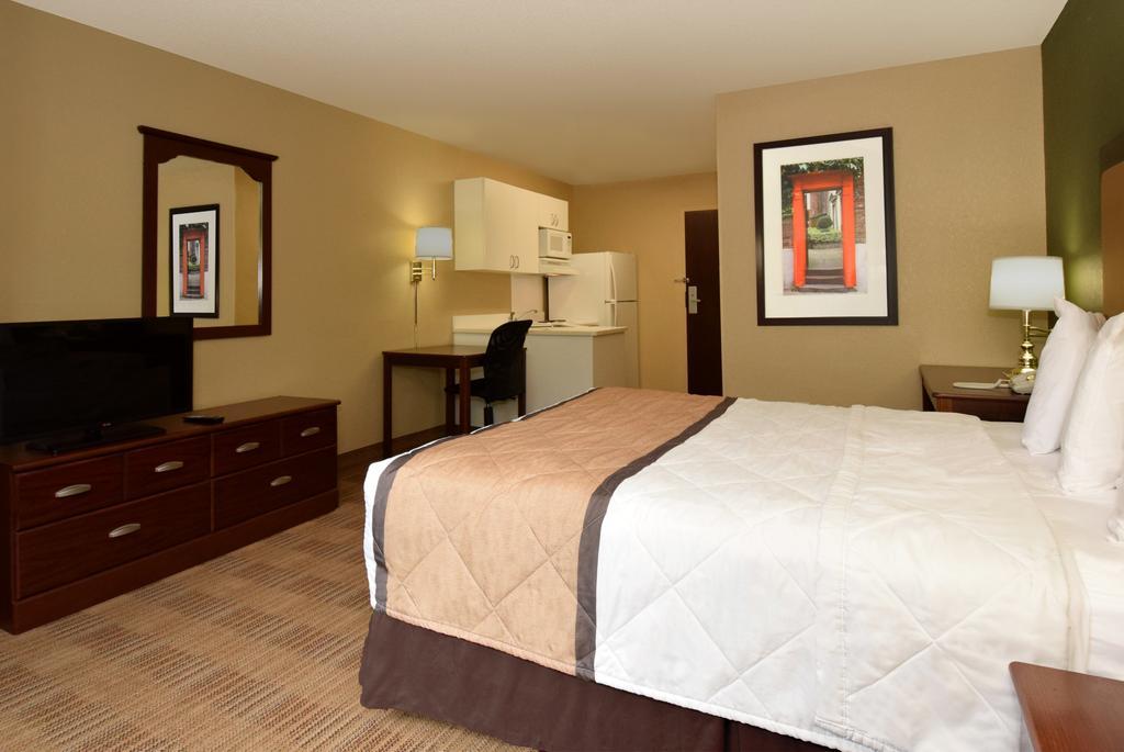 Extended Stay America Suites - St Petersburg - Clearwater - Executive Dr Largo Ngoại thất bức ảnh