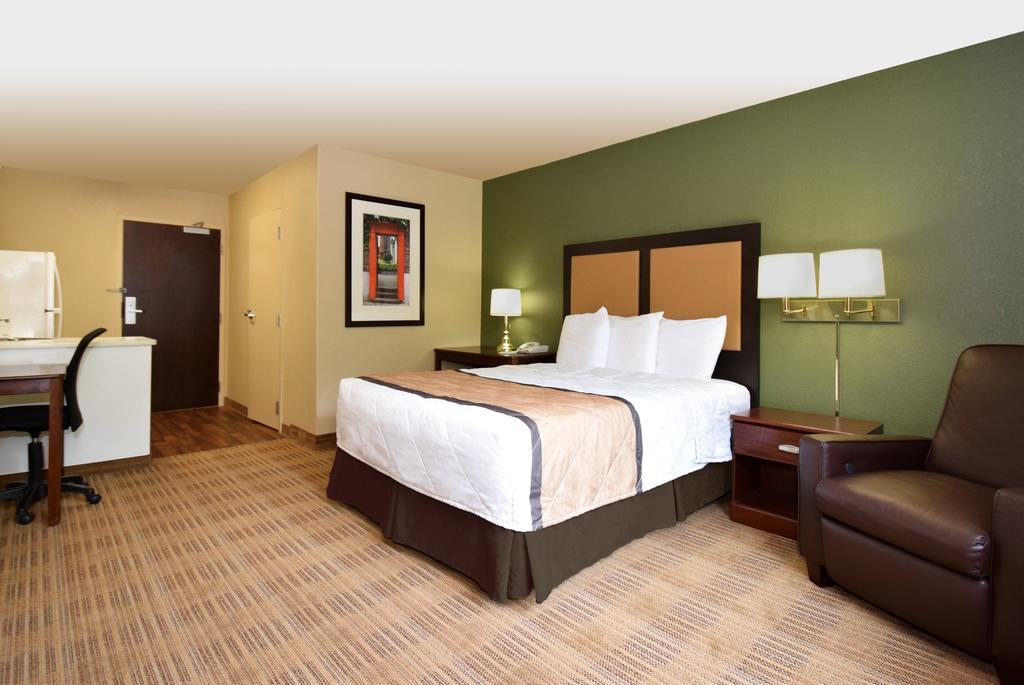 Extended Stay America Suites - St Petersburg - Clearwater - Executive Dr Largo Ngoại thất bức ảnh